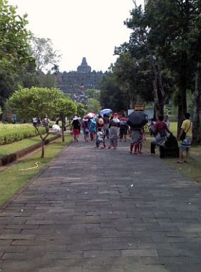 1-taman borobudur