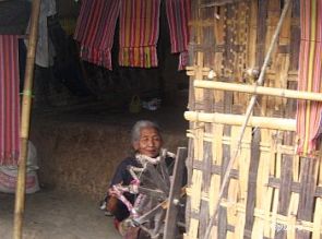 Desa Sade-Pemintal Tua