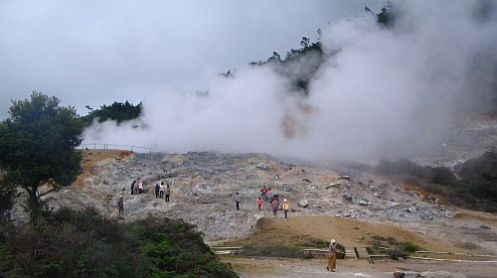 kawah sikidang