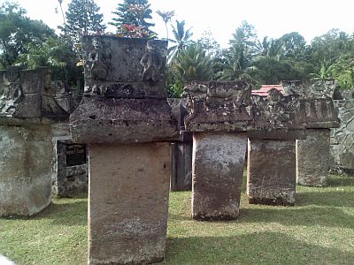 Pemakaman Kuno di Waruga