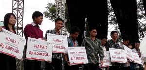 juara biologi dan kimia