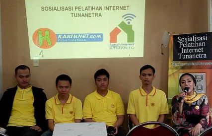 Para Pendiri Kartunet dan RIAT