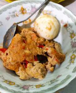 Pecel tempe dan telur