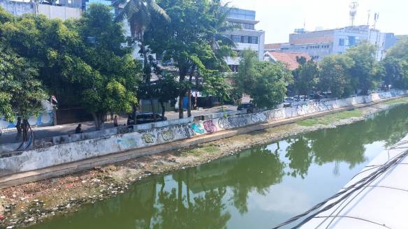 Sungainya masih kotor