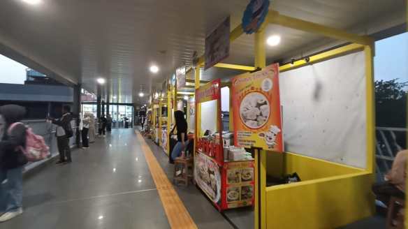 Menuju stasiun Sudirman baru