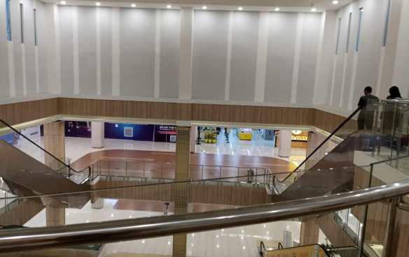 Pusat perbelanjaan baru